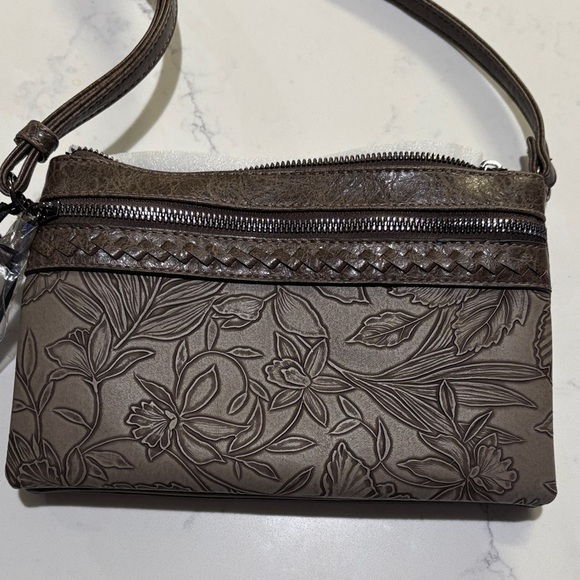 st  barry Handbags - Chic Embossed Brown Wristlet